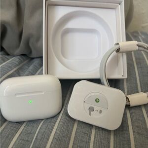 Wireless Earbuds with Charging Case